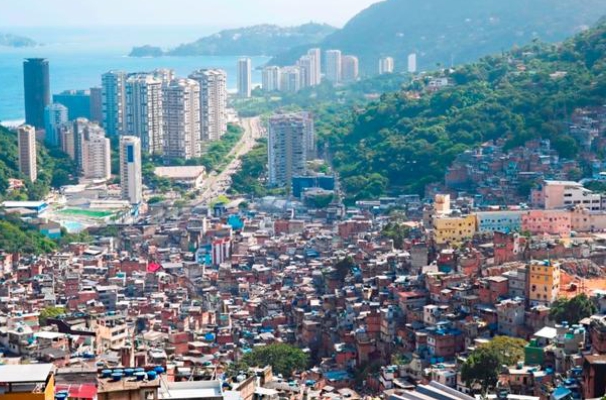 Caso da Rocinha expõe desigualdades estruturais das populações de favelas no enfrentamento à pandemia